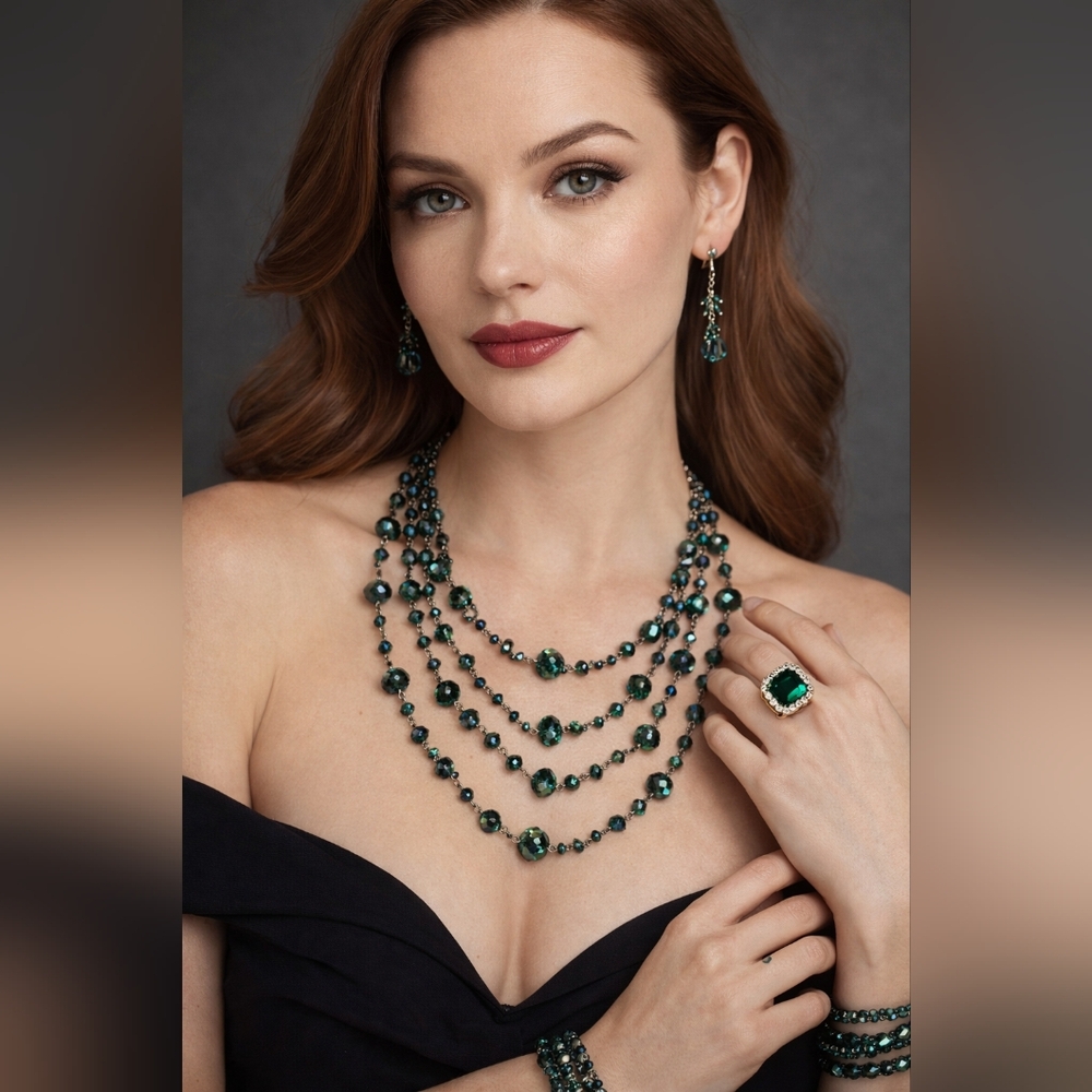 Le Chateau Iridescent Green Necklace Set